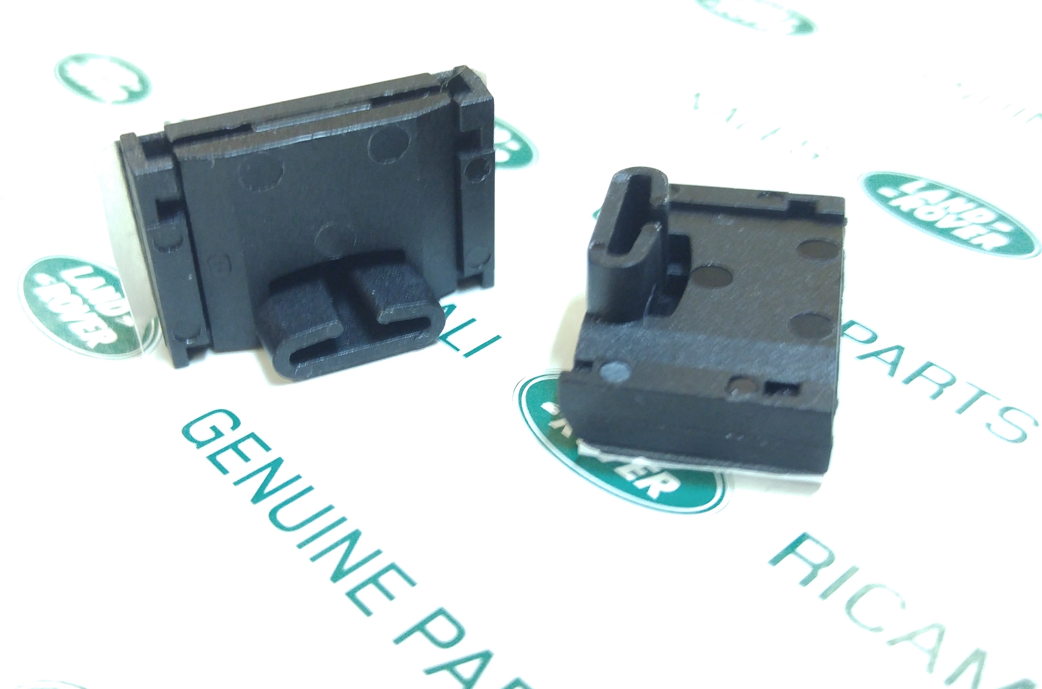 Опора лобового стекла FR (CMC100110||LAND ROVER)